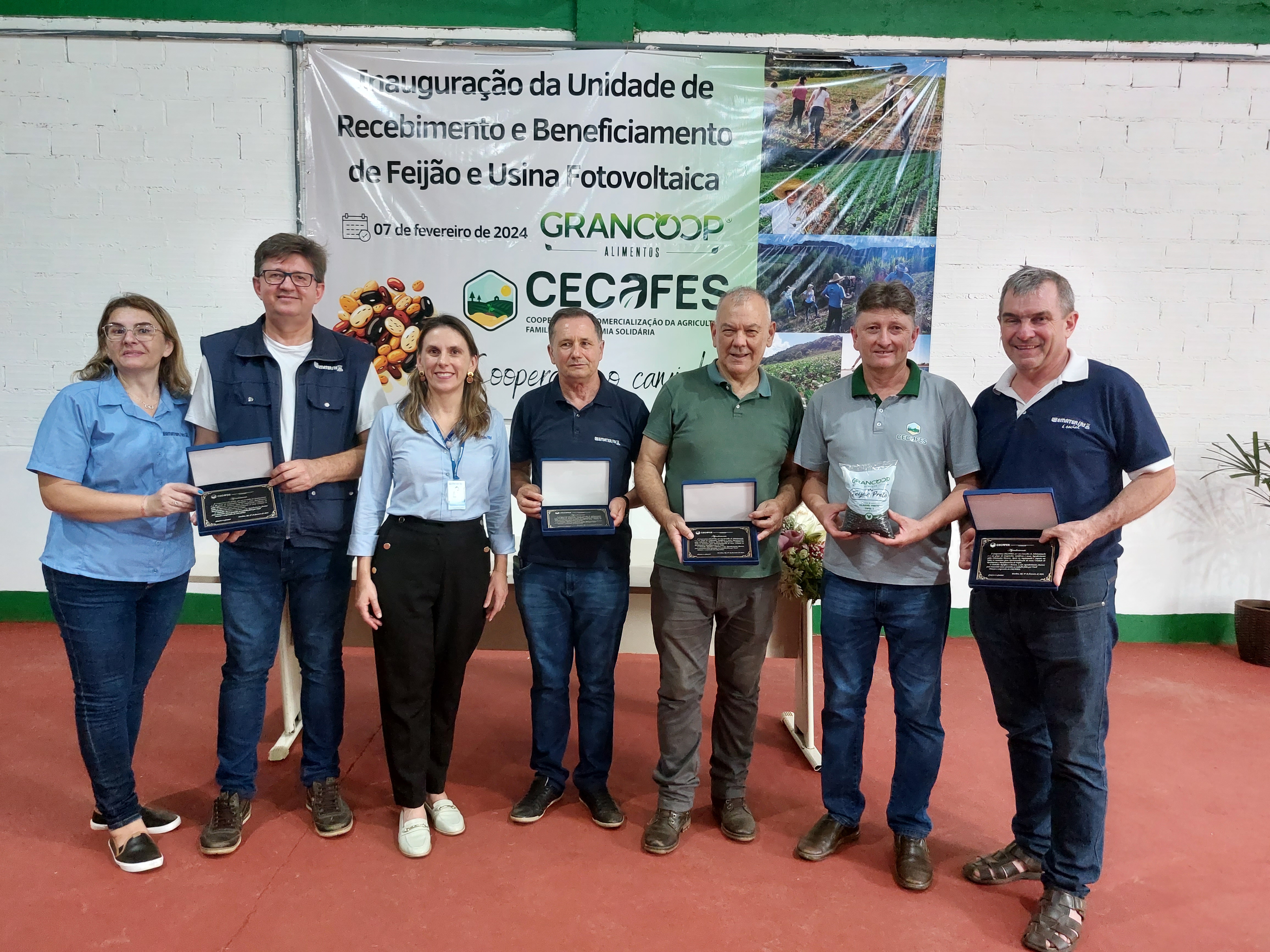 Ir para  <p>A produ&ccedil;&atilde;o do feij&atilde;o deve aumentar na regi&atilde;o do Alto Uruguai e Norte do Estado, garantido mais renda aos produtores da agricultura familiar e o fomento de pol&iacute;ticas...